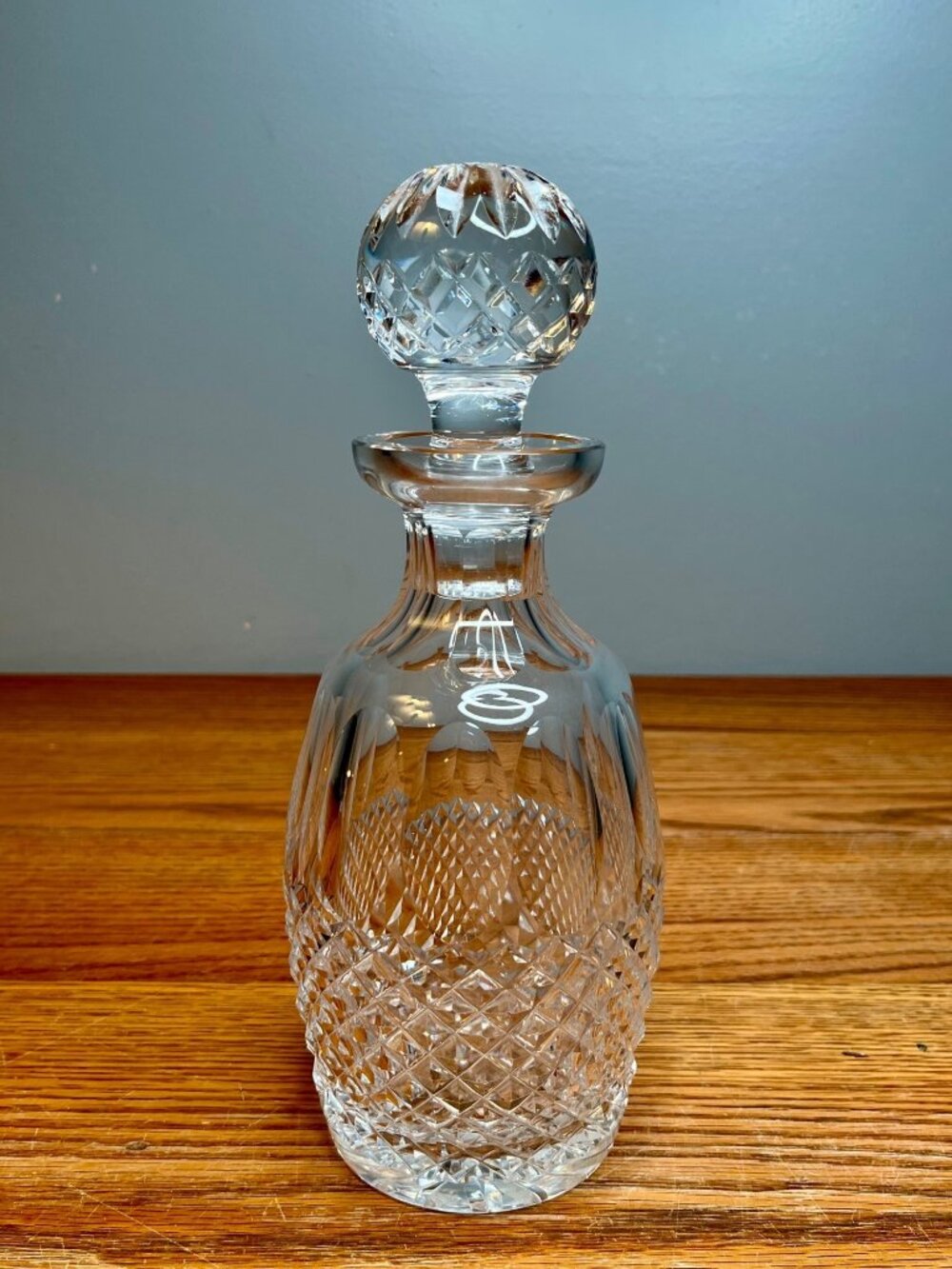 Waterford  Crystal Coleen 10 5/8"  Short Stem Cut  Spirit Decanter with Stopper